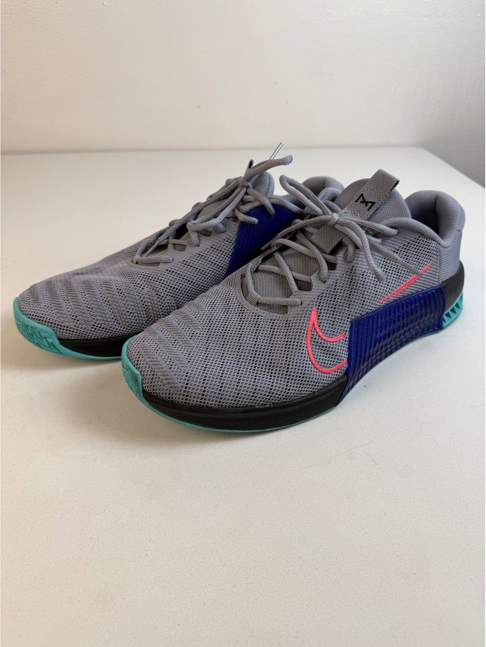 Nike Metcon 9 Men’s Training Shoes US 15 Cement Grey Concord Hot Punch